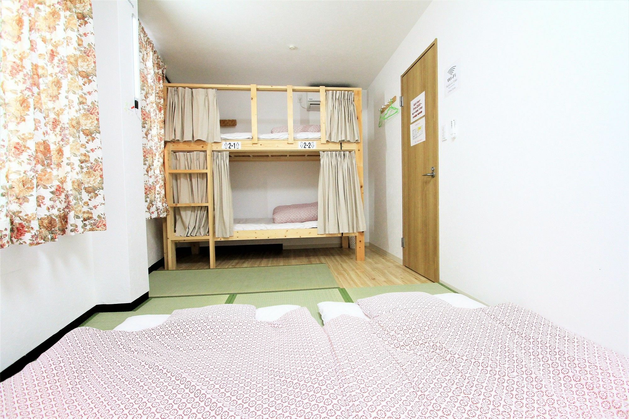 Hotel Banana Hammock Osaka Exterior foto